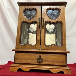 Vintage Wooden  Musical Jewelry Box